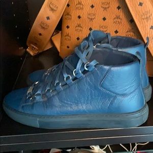 Blue Balenciaga Arenas. Good deal!